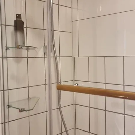 דירה K03 Between Cologne And Bonn טרויסדורף